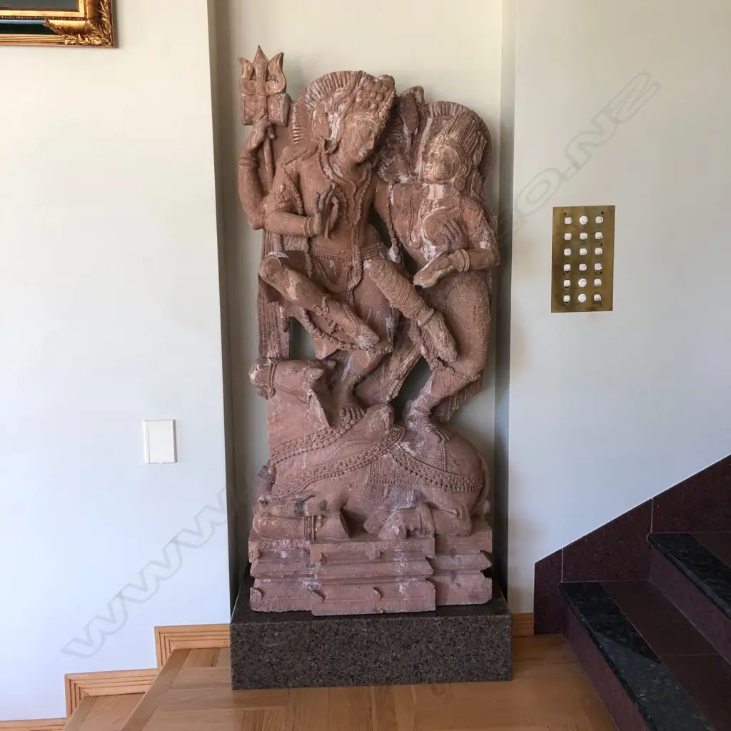 LGE INDIAN CARVED FLOOR STANDING SCULPTURE... Image 1++