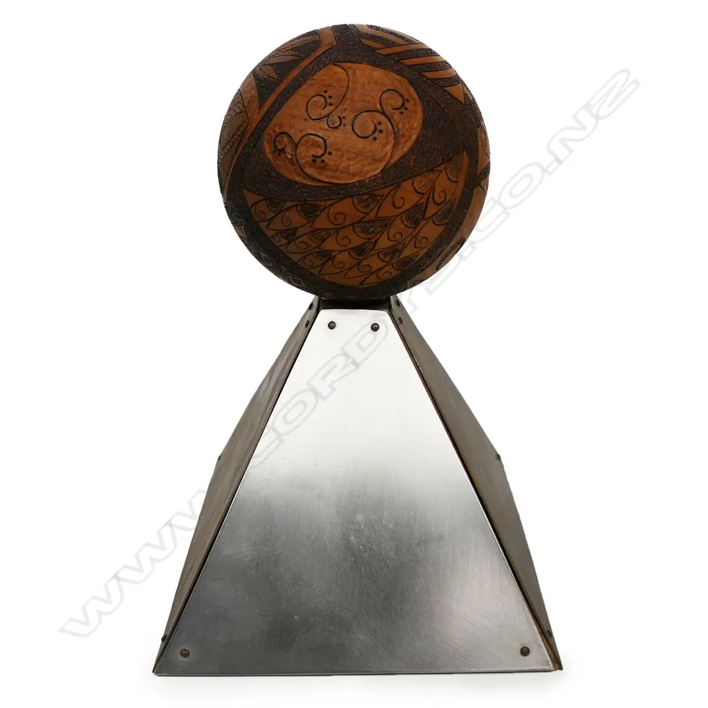 Jennifer Shirley - Hans Herlith - Steve Haywood - Steve Lovelace - Garth Dobney ‘Reconnected Pyramid’ Image 1++