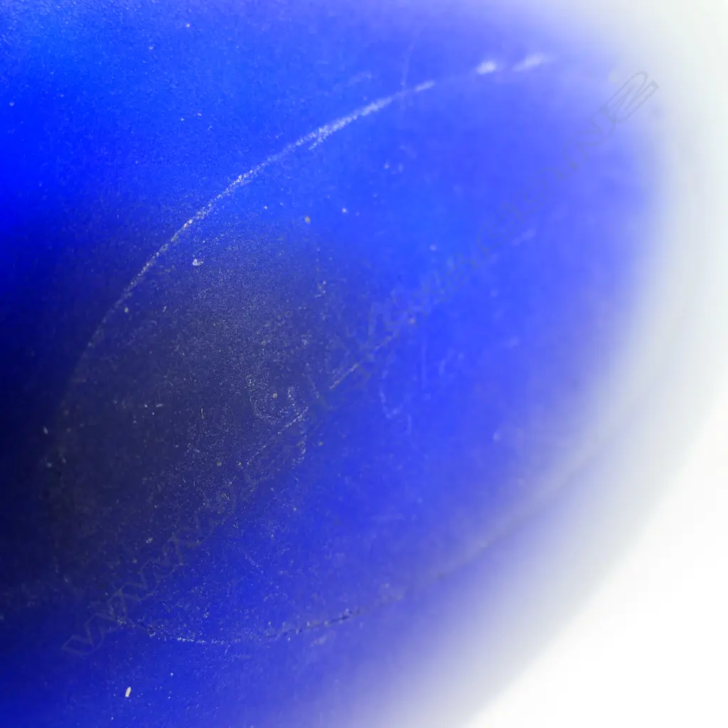 Giovanni glass half pod form sculpture, Image 1++