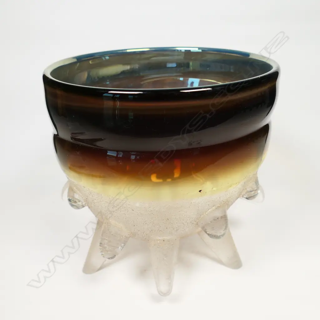 Neal Drobnis (Rhode Is. USA) cast and blown art glass bowl, Image 1++
