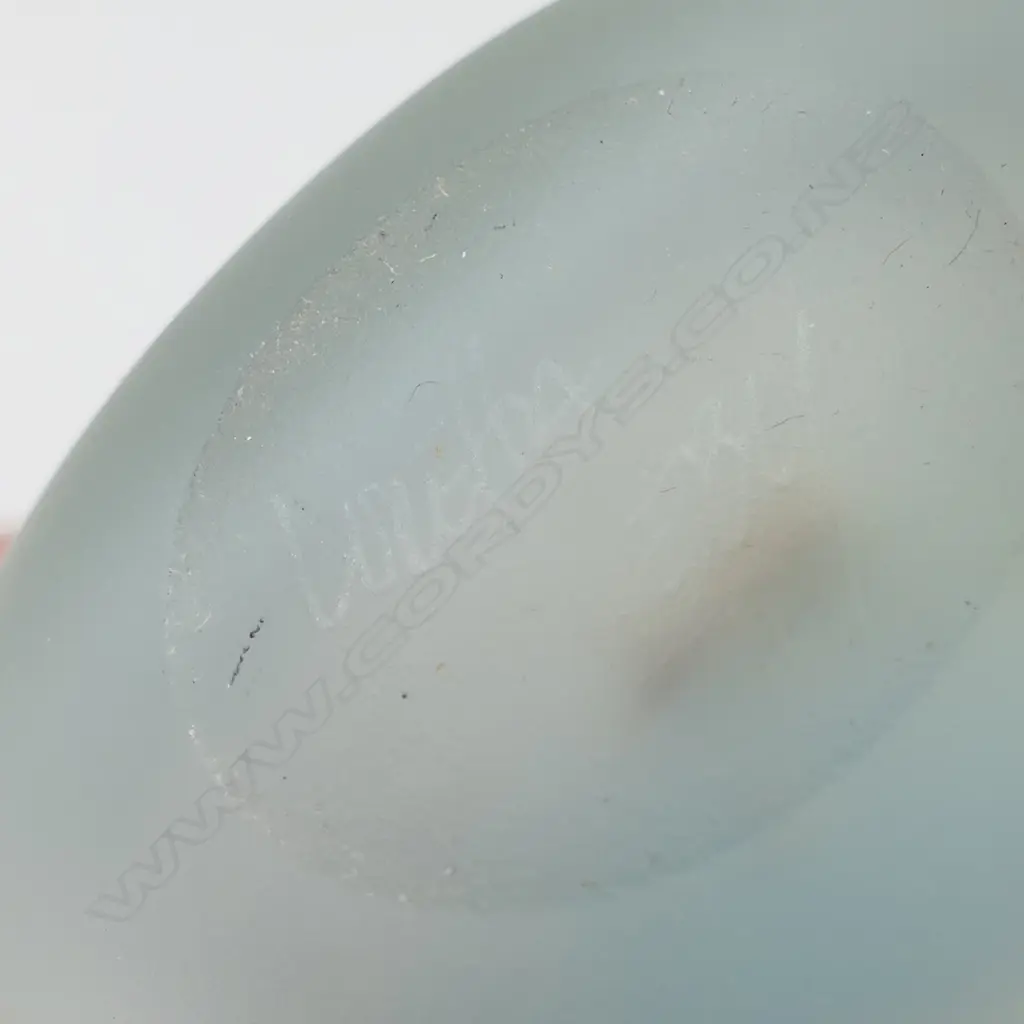 Loretta Eby (American) frosted glass flask, Image 1++