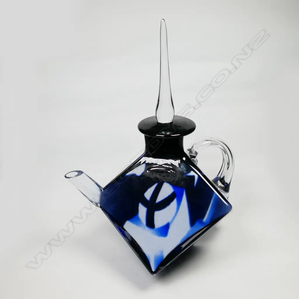 Swedish art glass sculpted cubist teapot c1986, Image 1++