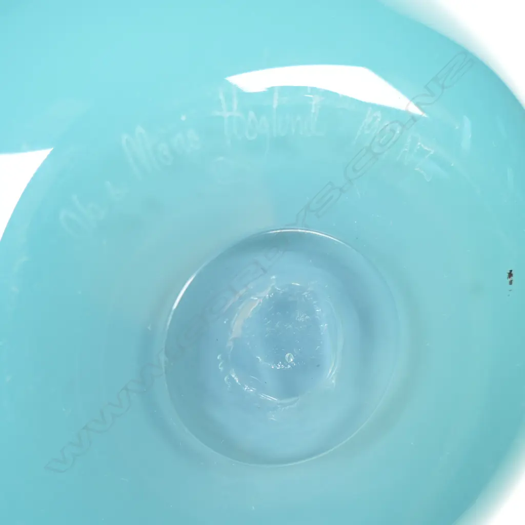Ola and Marie Hoglund art glass vase, Image 1++