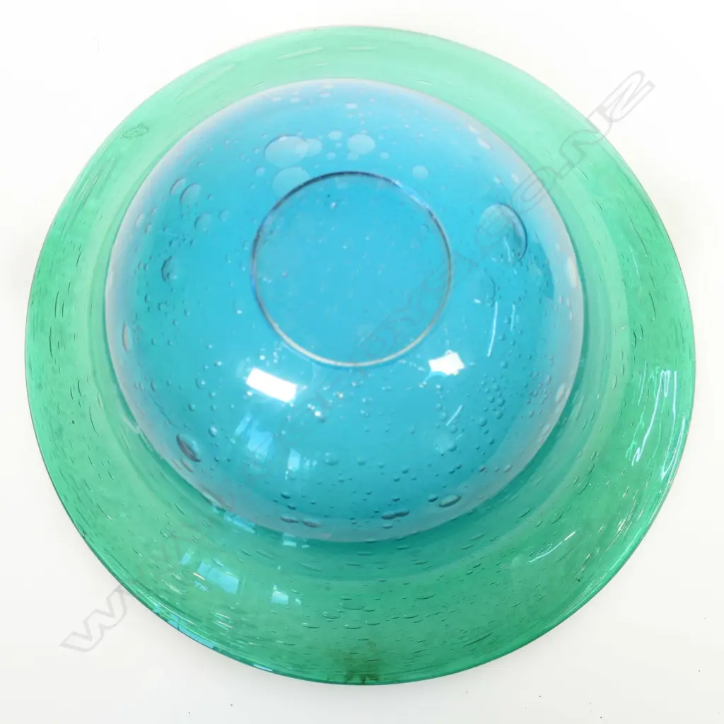 Ola & Marie Hoglund large art glass flared bowl, Image 1++
