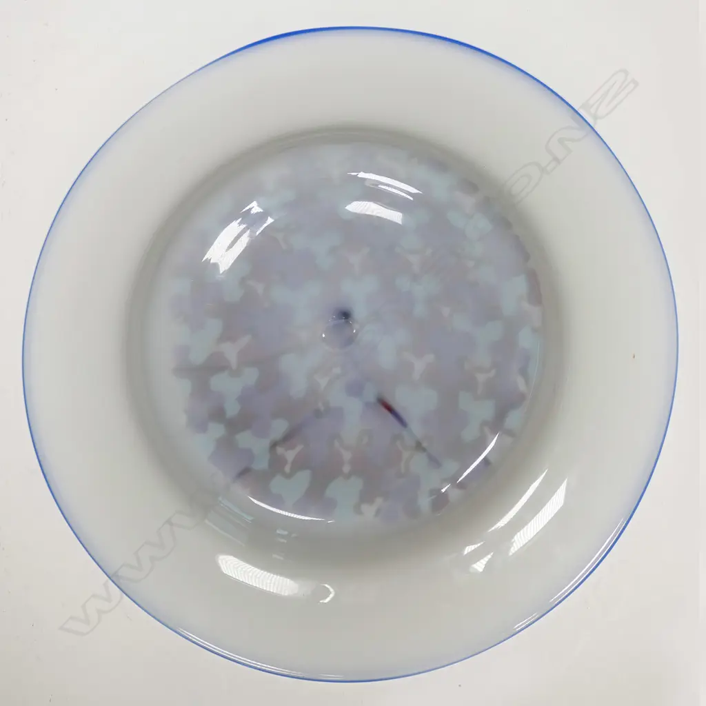 A large art glass platter signed Rhee?, Image 1++