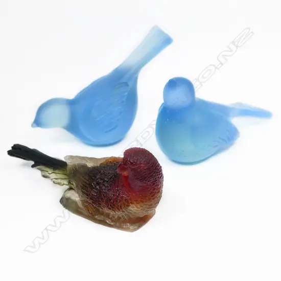 Three cast glass birds'