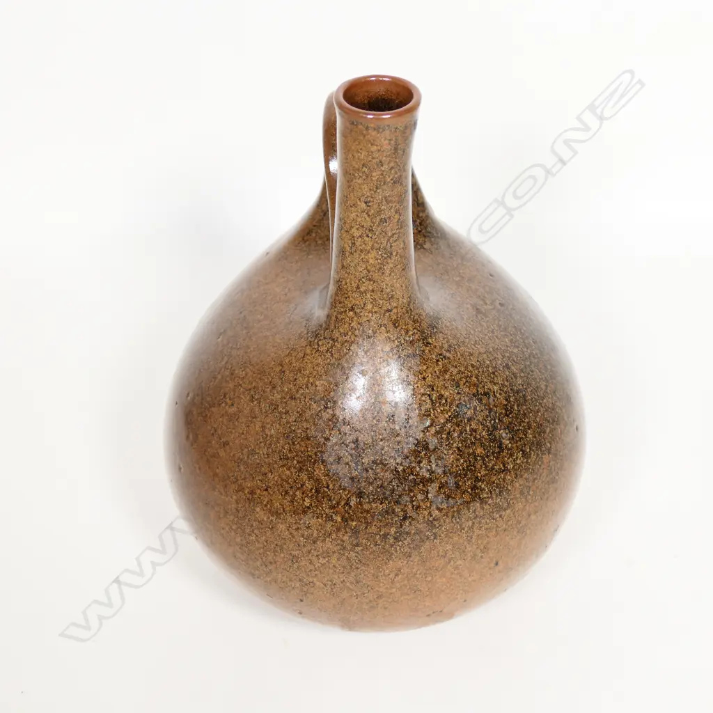 Len Castle ceremonial pouer jug, Image 1++