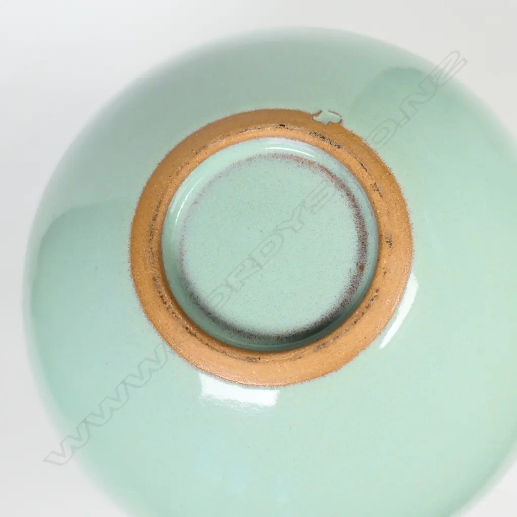 John Parker pottery pale turquoise glazed vase, Image 1++