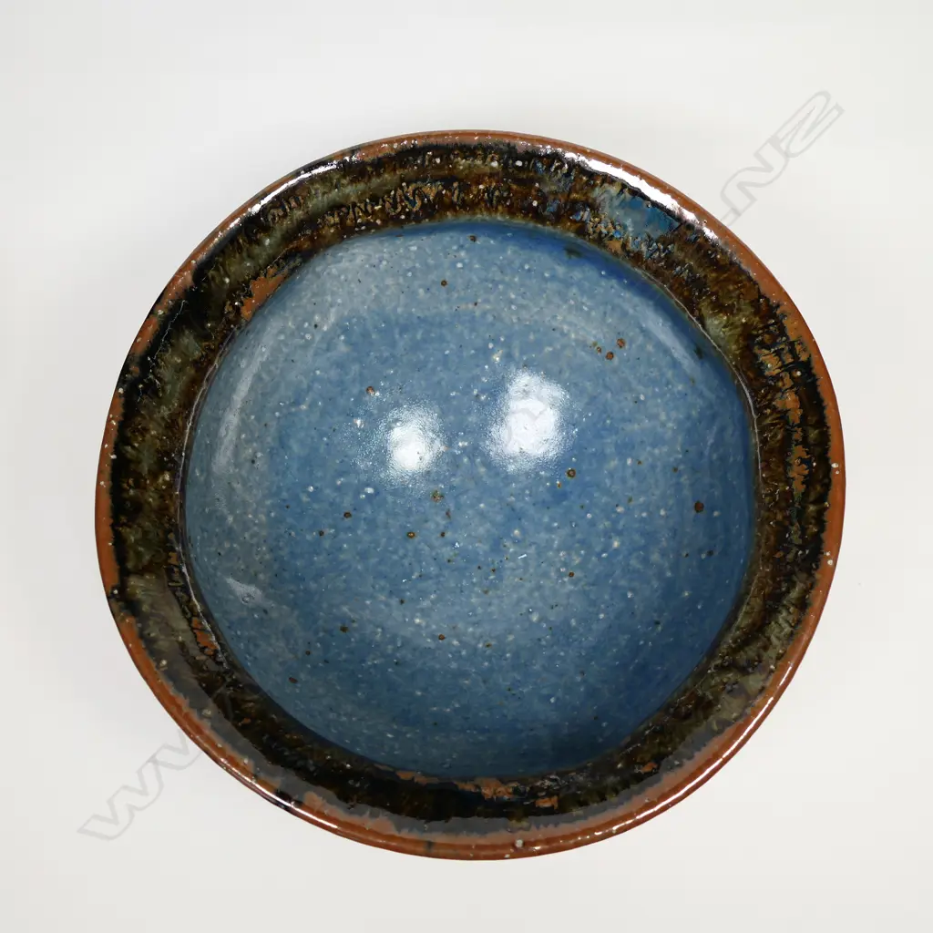 Barry Brickell pottery bowl, Image 1++