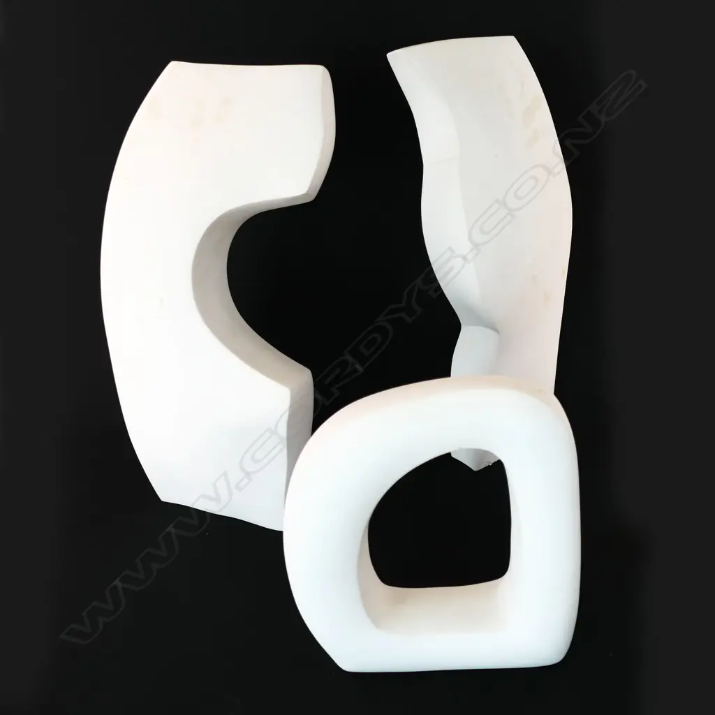 Set of three Henry Moore style ceramic sculptures, Image 1++