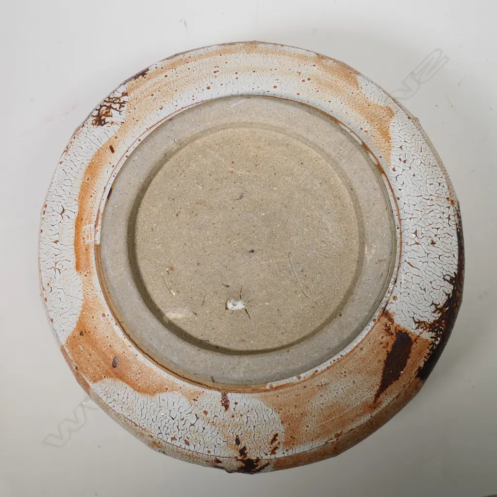 Elena Renker large and impressive shino glaze bowl, Image 1++