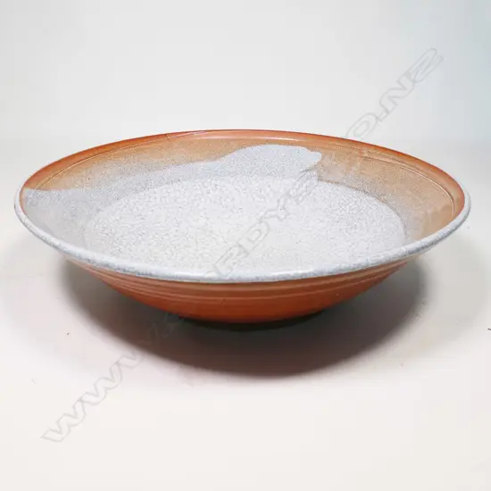 Campbell Hegan Sturt Pottery (Australia) large fine quality shino glazed bowl,