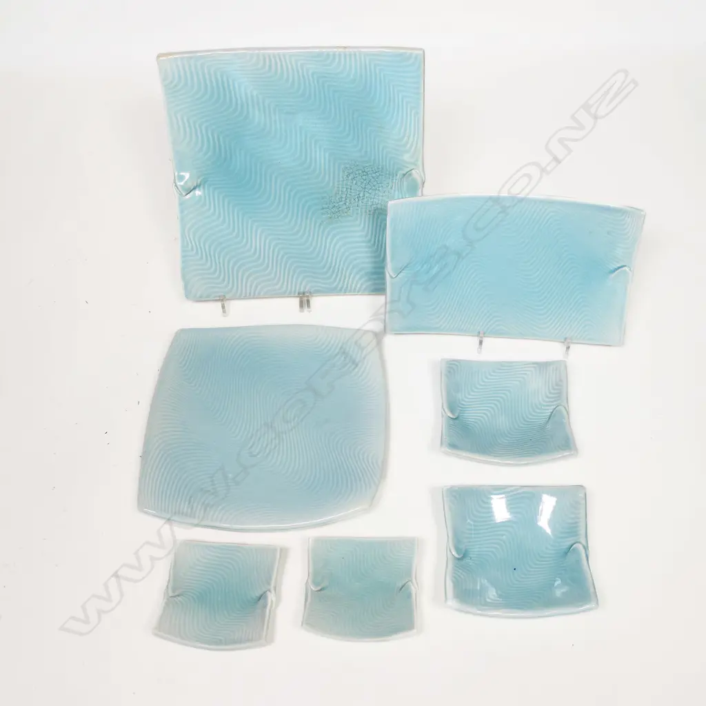Chris Weaver seven plate set, Image 1++