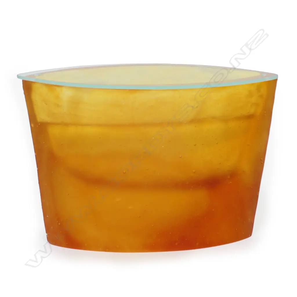 A Lou Pendergrast heavy cast art glass vessel, Image 1++