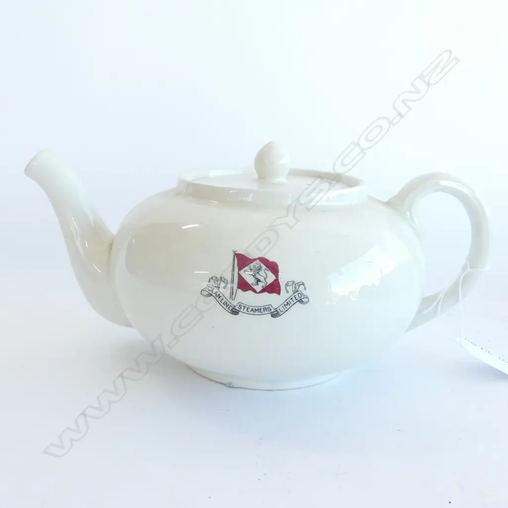 CLAN LINE STEAMERS LTD TEAPOT. L. 240MM Image 1++