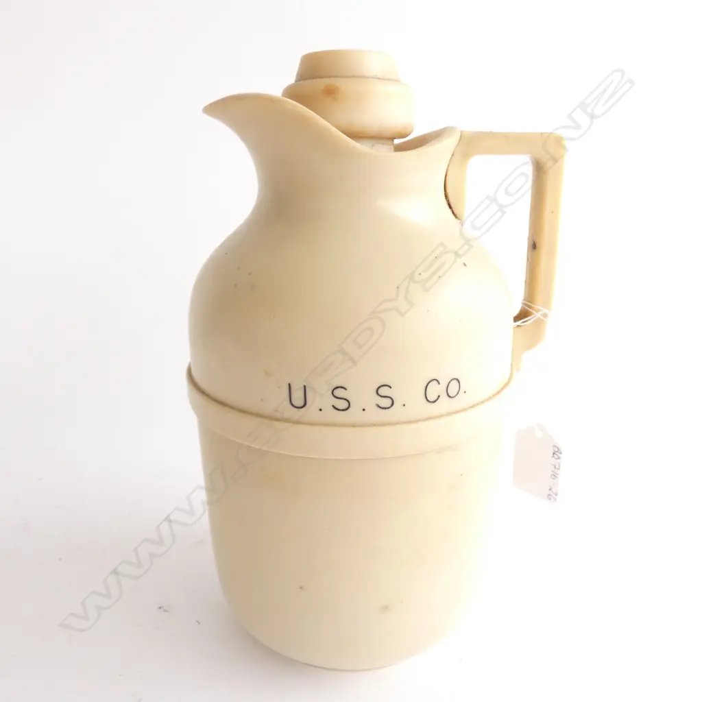 U.S.S. CO BAKELITE THERMOS FLASK H. 260MM Image 1++