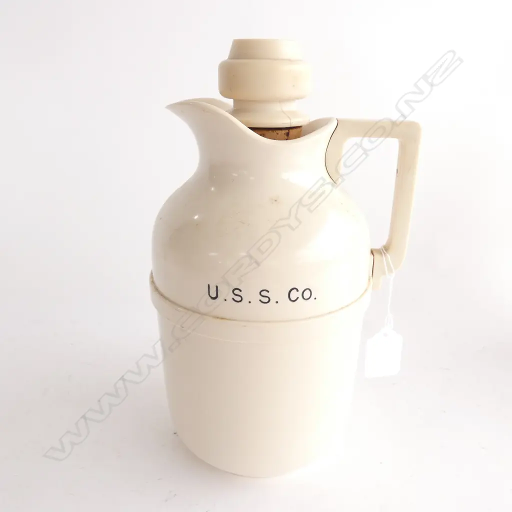 U.S.S. CO BAKELITE THERMOS FLASK H. 260MM Image 1++