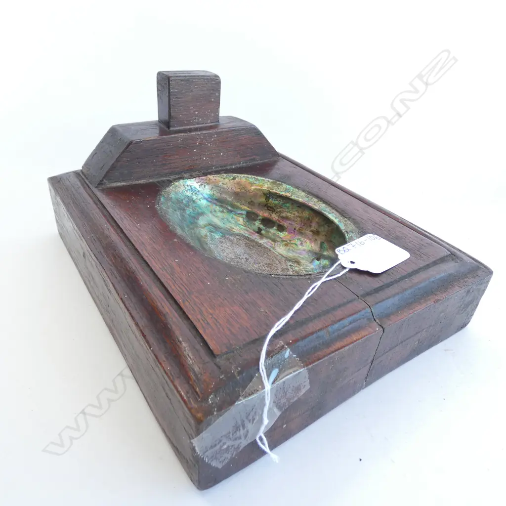 TEAK FROM HMS ORPHEUS WRECK 1863 (PAUA SHELL - MANGAWHAI HEADS BEACH  200 X 165MM Image 1++