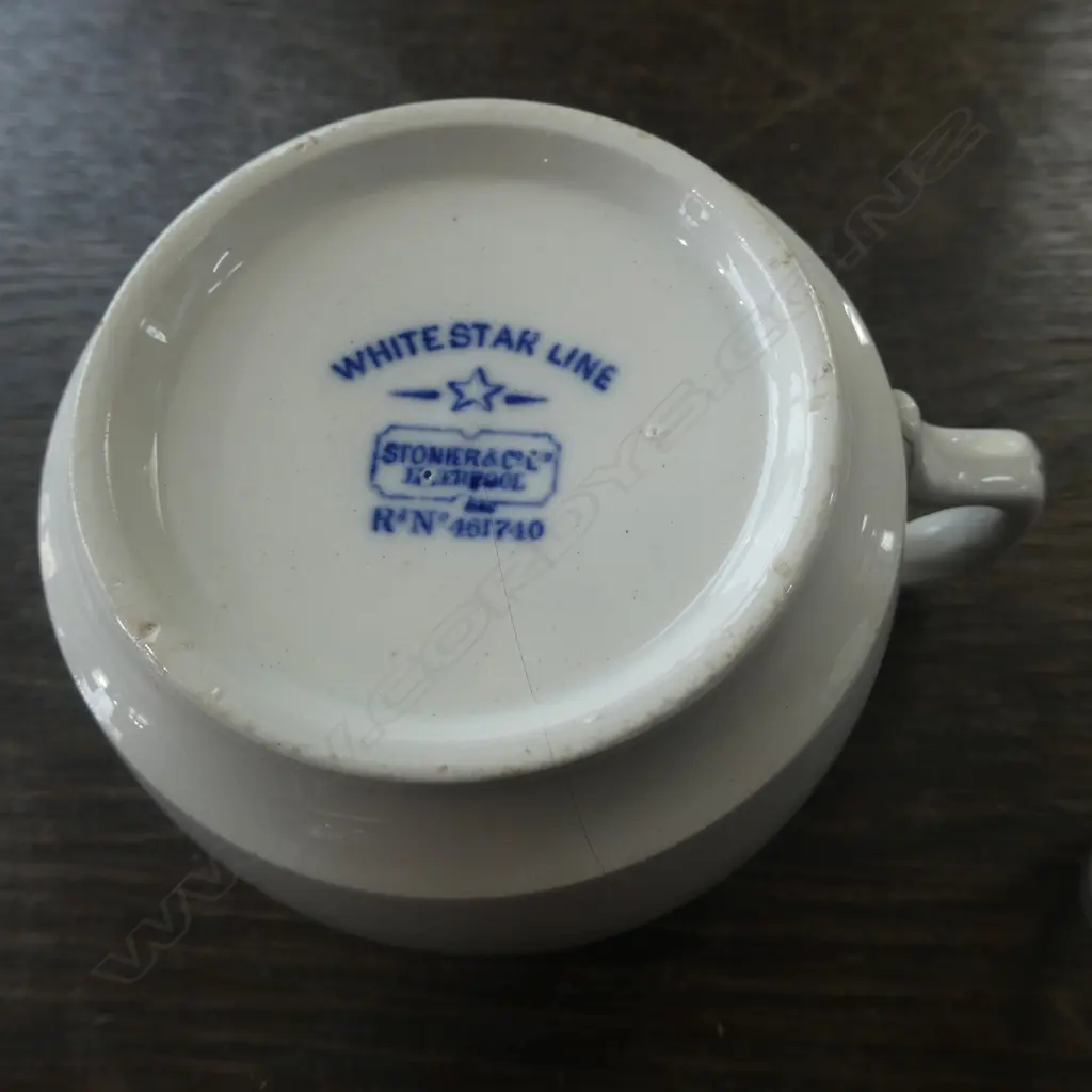 SM BOX SHIPPING CHINA INCL. ADELAIDE STEAMSHIP Co.x5 + 3 others Image 1++