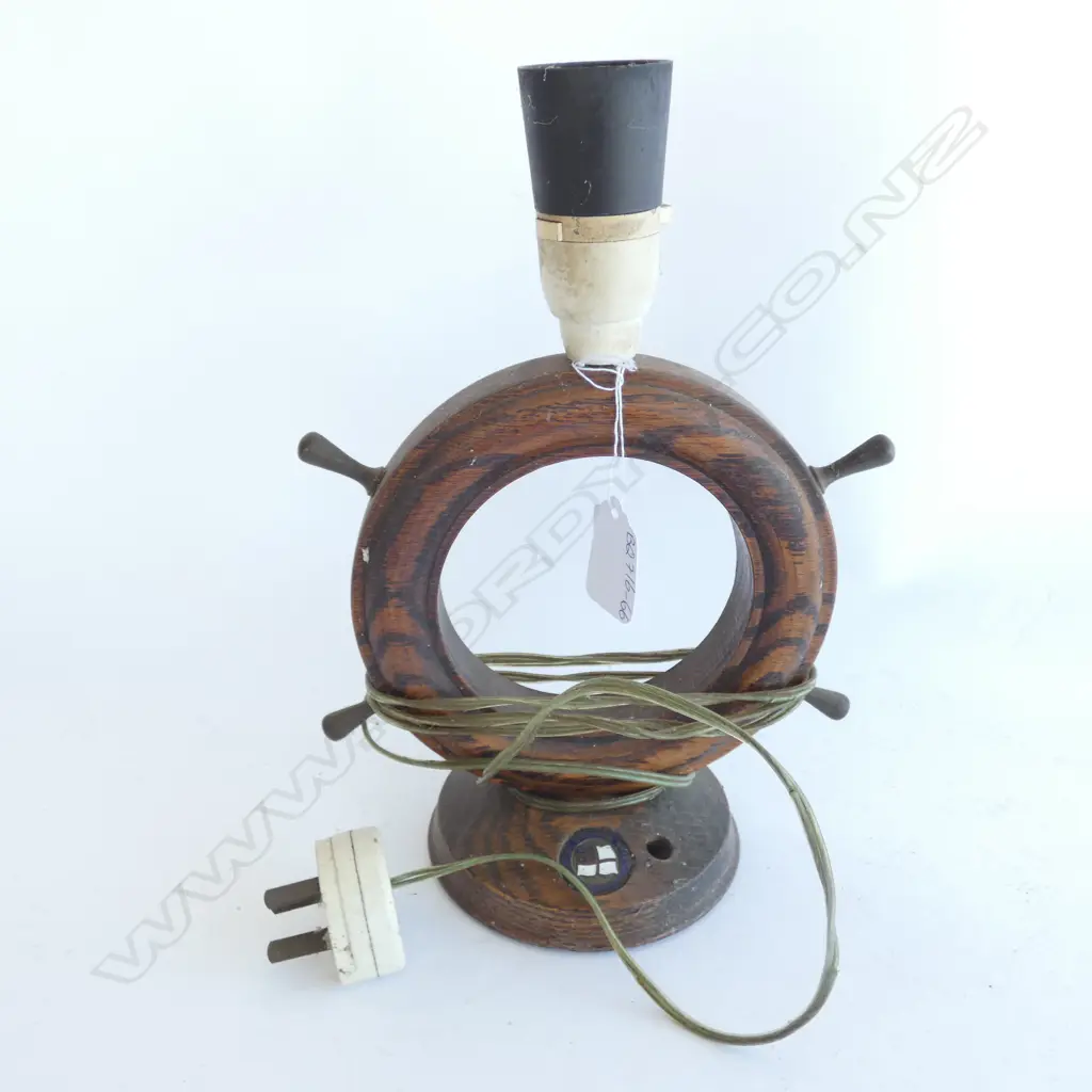 NORTHERN STEAMSHIPS WOODEN SHIPS WHEEL LAMP BASE, H. 250MM Image 1++