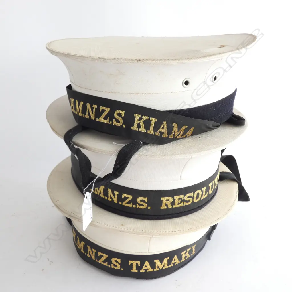 THREE OLD NZ SAILORS HATS; HMNZS RESOLUTION / TAMAKI & KIAMA   Image 1++
