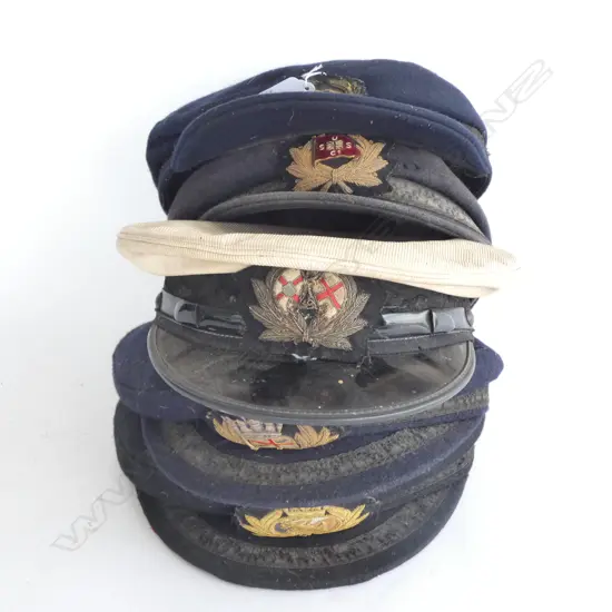 5 ASST, VINTAGE SHIPS CAPS / VEST & JUMPER 