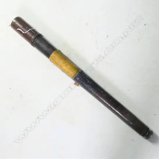 VICTORIAN BRASS LEATHER BOUND TELESCOPE L.620mm