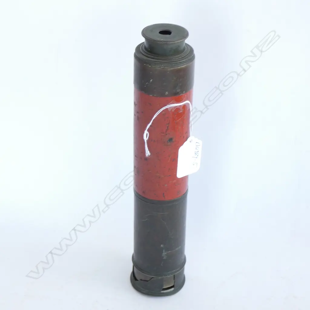 LATE 19thC BRASS 3 DRAW TELESCOPE RED LACQUER SECTION Image 1++