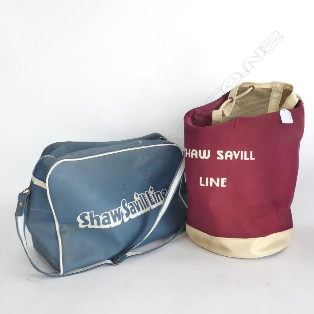 SHAW SAVILL LINE OVERNIGHT BAG & CANVAS DUFFLE BAG Image 1++
