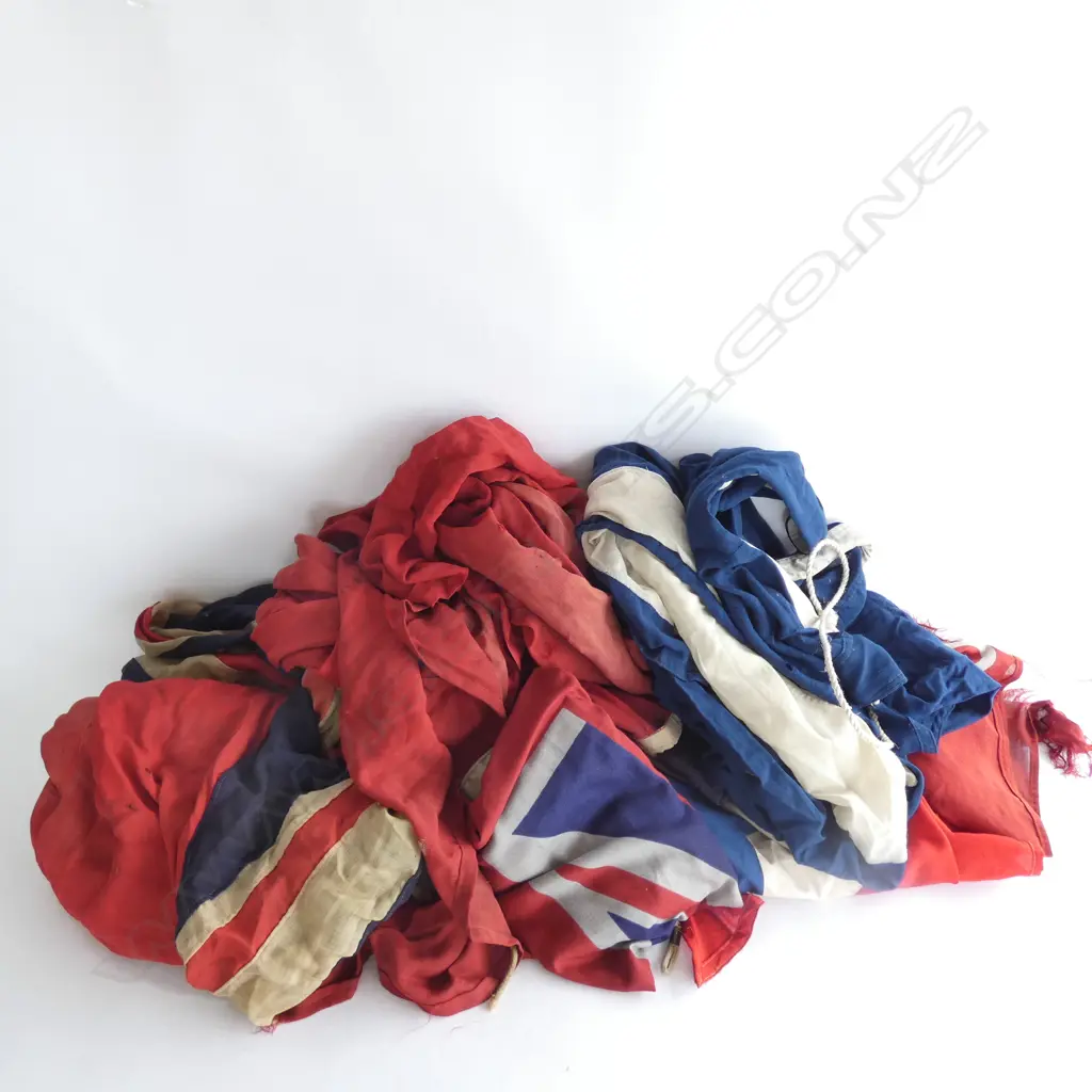 BOX ASST OLD SHIPPING FLAGS - VARIOUS CONDITIONS Image 1++