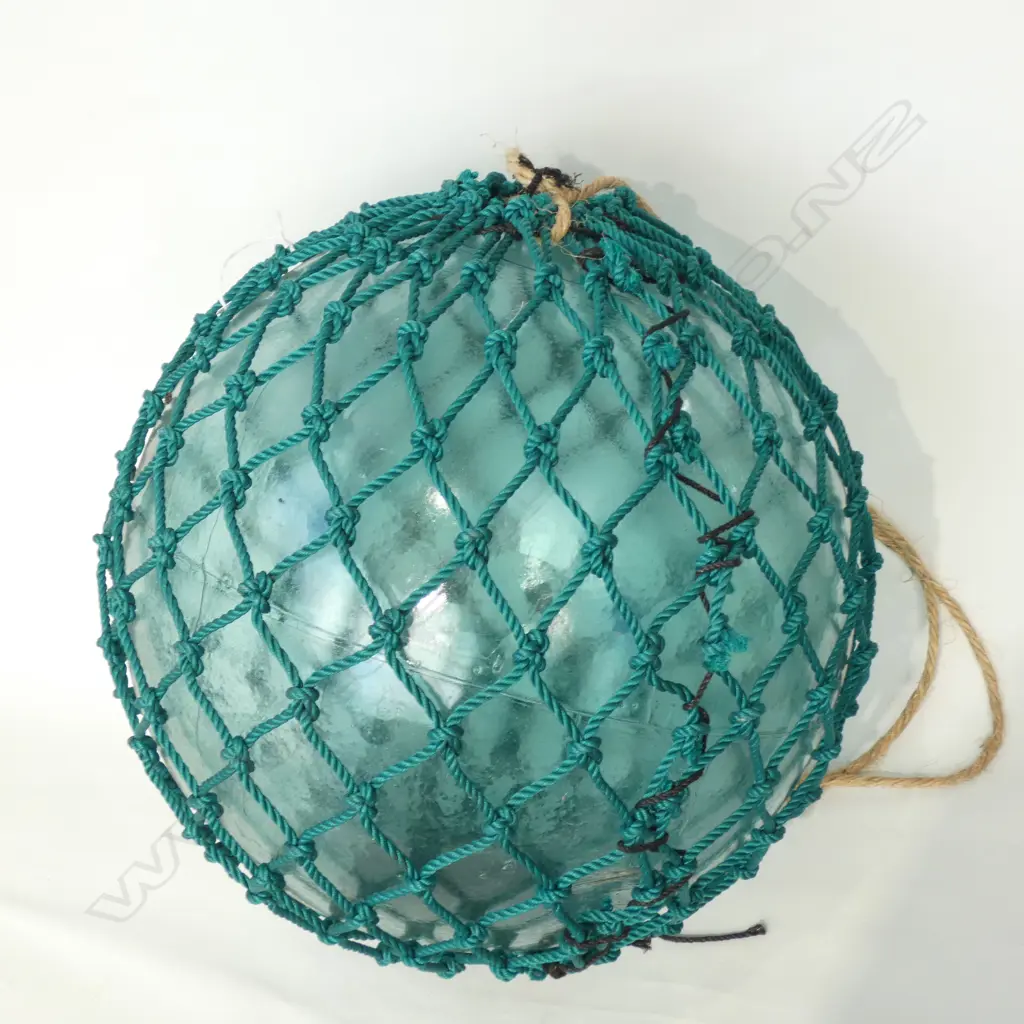LARGE VINTAGE JAPANESE FISHING FLOAT WITH NETTING 440mm Image 1++
