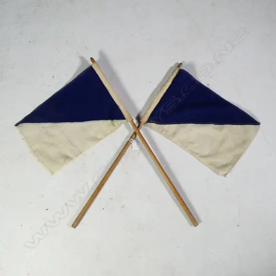 PR OLD SHIP'S SIGNALLING FLAGS. WOODEN POLES L.760mm
