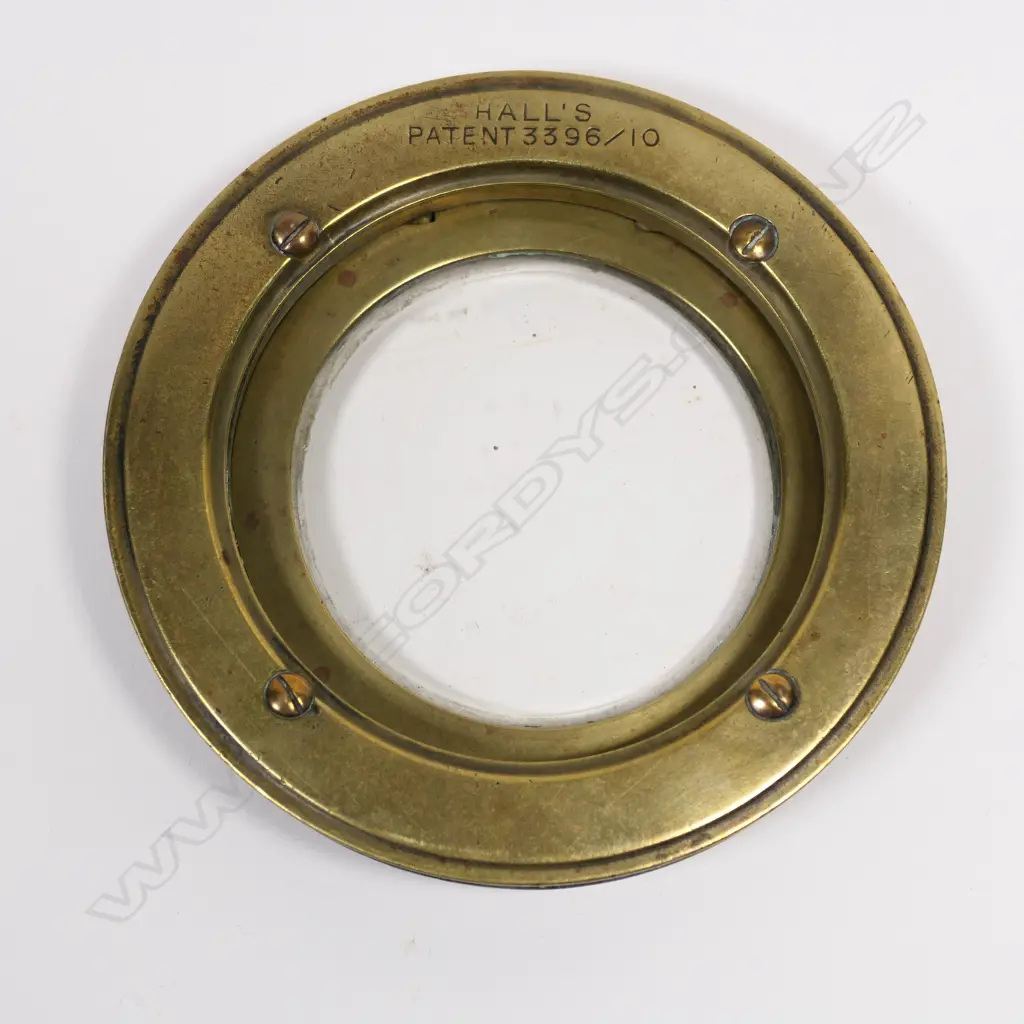 Early 20thC windscreen small viewing porthole, Image 1++