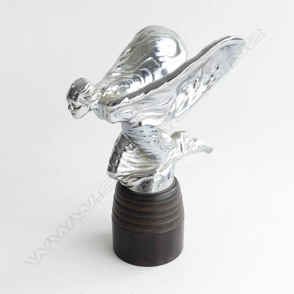 Chromed rolls Royce non collapsible spirit car mascot, Image 1++