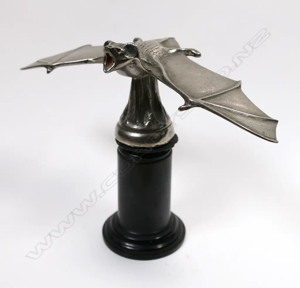 Early 20thC Die Fledermaus 'Bat out of Hell' bat car mascot, Image 1++