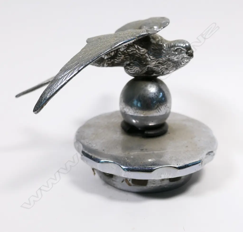 Early 20thC chrome swallow (bird) on ball car mascot, Image 1++