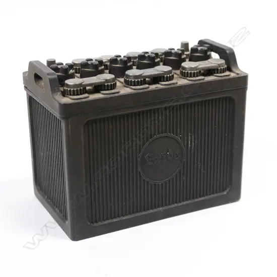 Advertising Bakelite 'battery'-form 'Exide' cigarette box,