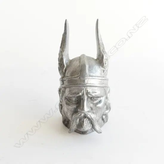 Chromed Rover Viking head car mascot,