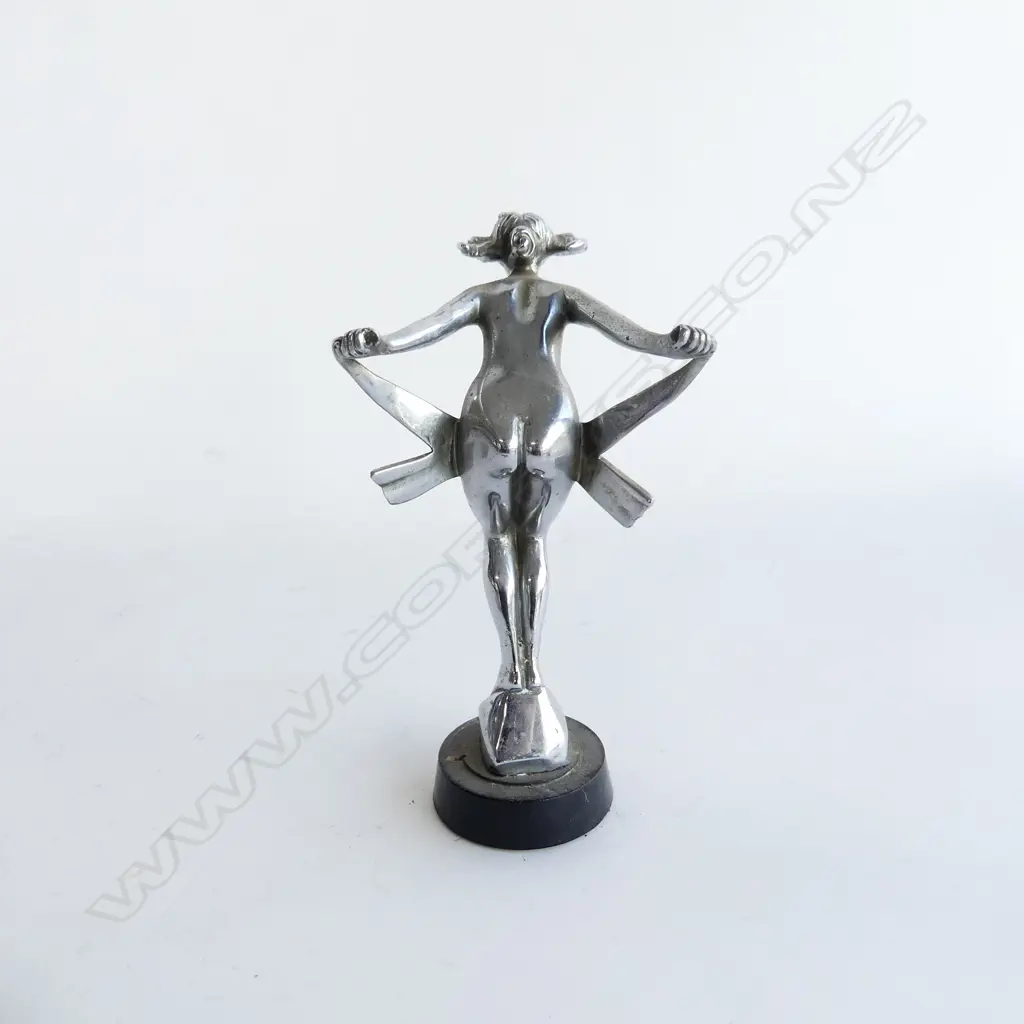 Desmo chrome lady car mascot, Image 1++