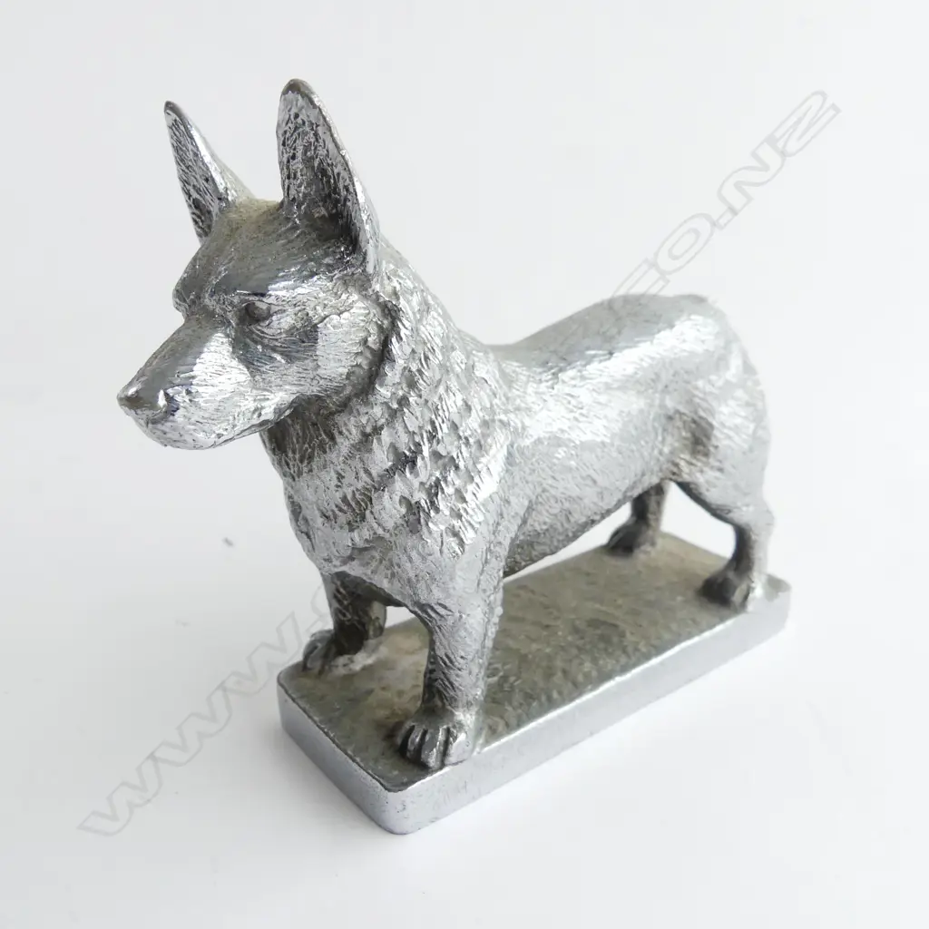 Chrome Corgi car mascot, Image 1++