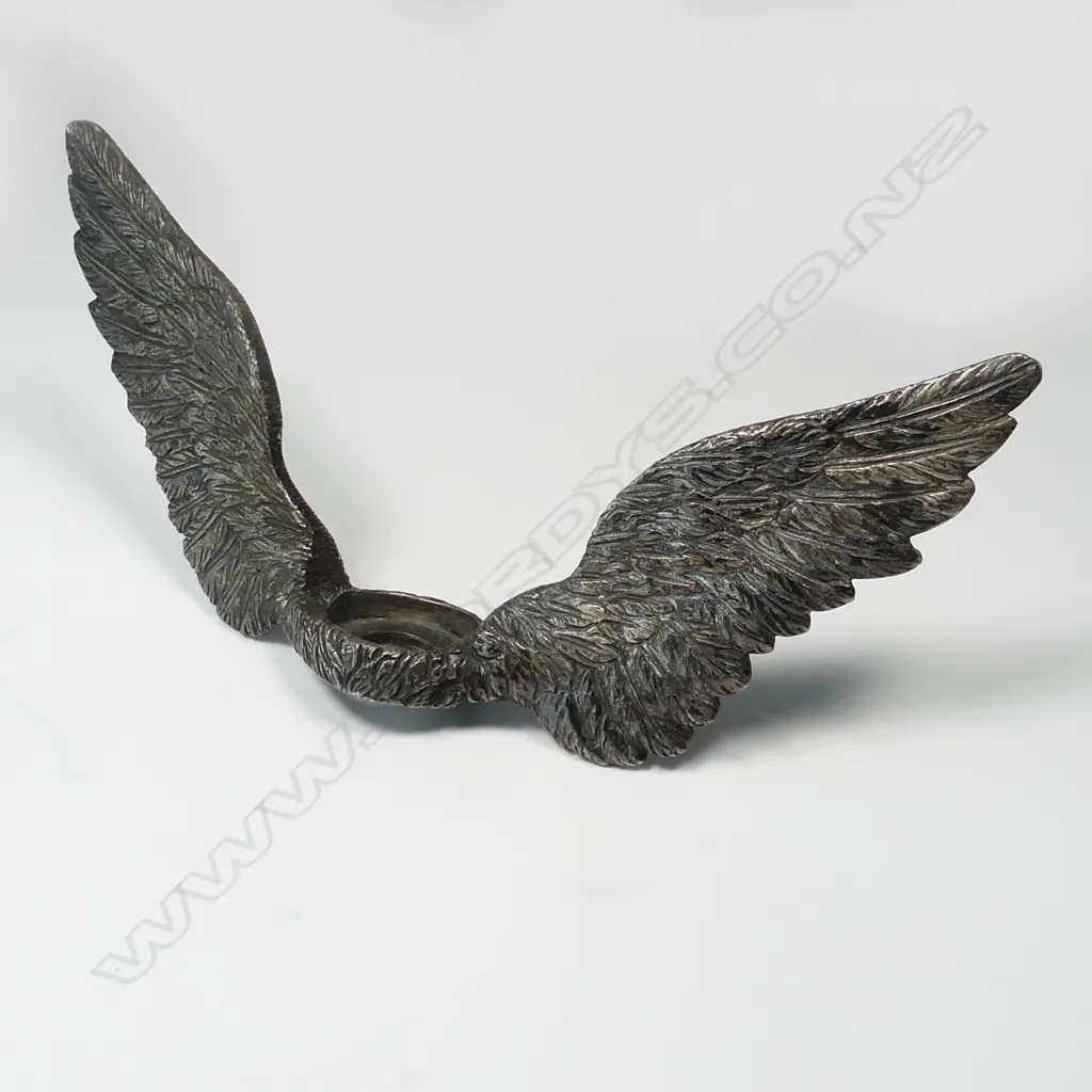 Chrome 'Speed Wings' for car mascot or temperature gauge, Image 1++