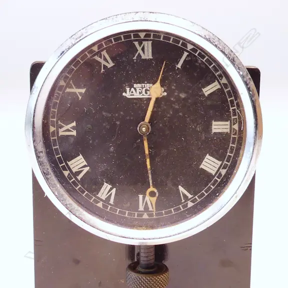 1960s British jaeger dashboard eight-day clock, Image 1++