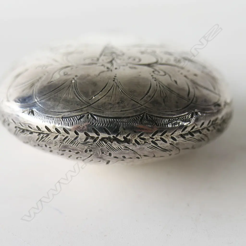 Rare Shooting Match Trophy sterling silver pocket flask by William Augustine Shanly (NZ silversmith) to the short lived Napier Engineer Volunteers inaugural meeting prize winner, Image 1++