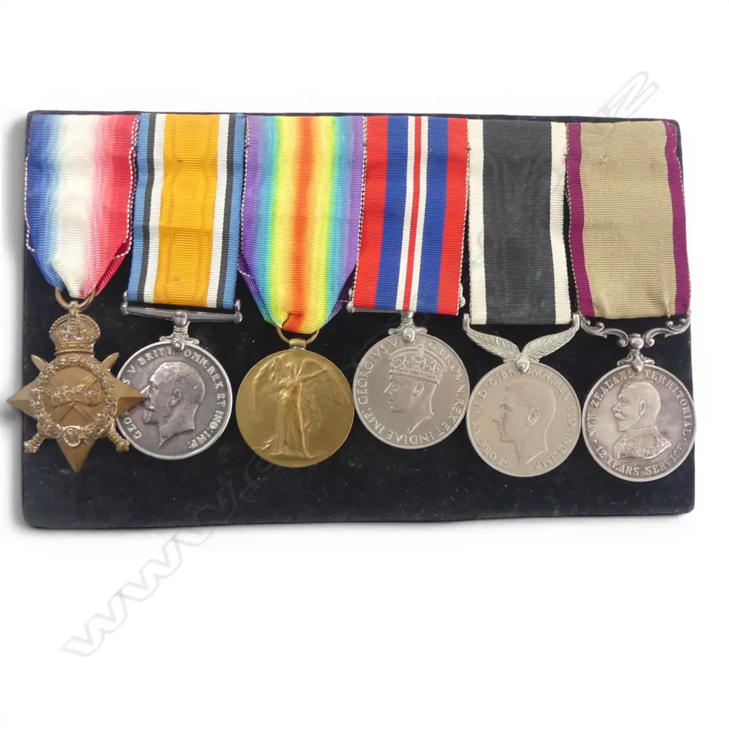 WW1/2 group with TSM to Thomas Joseph Banks (19 Feb 1895 -  25 Mar 1970) WW1 2/2357 Gnr. NZ Field Artillery 8th Reinforcements. Egypt; EEF and Western Front. WW2 3/19/239, Image 1++