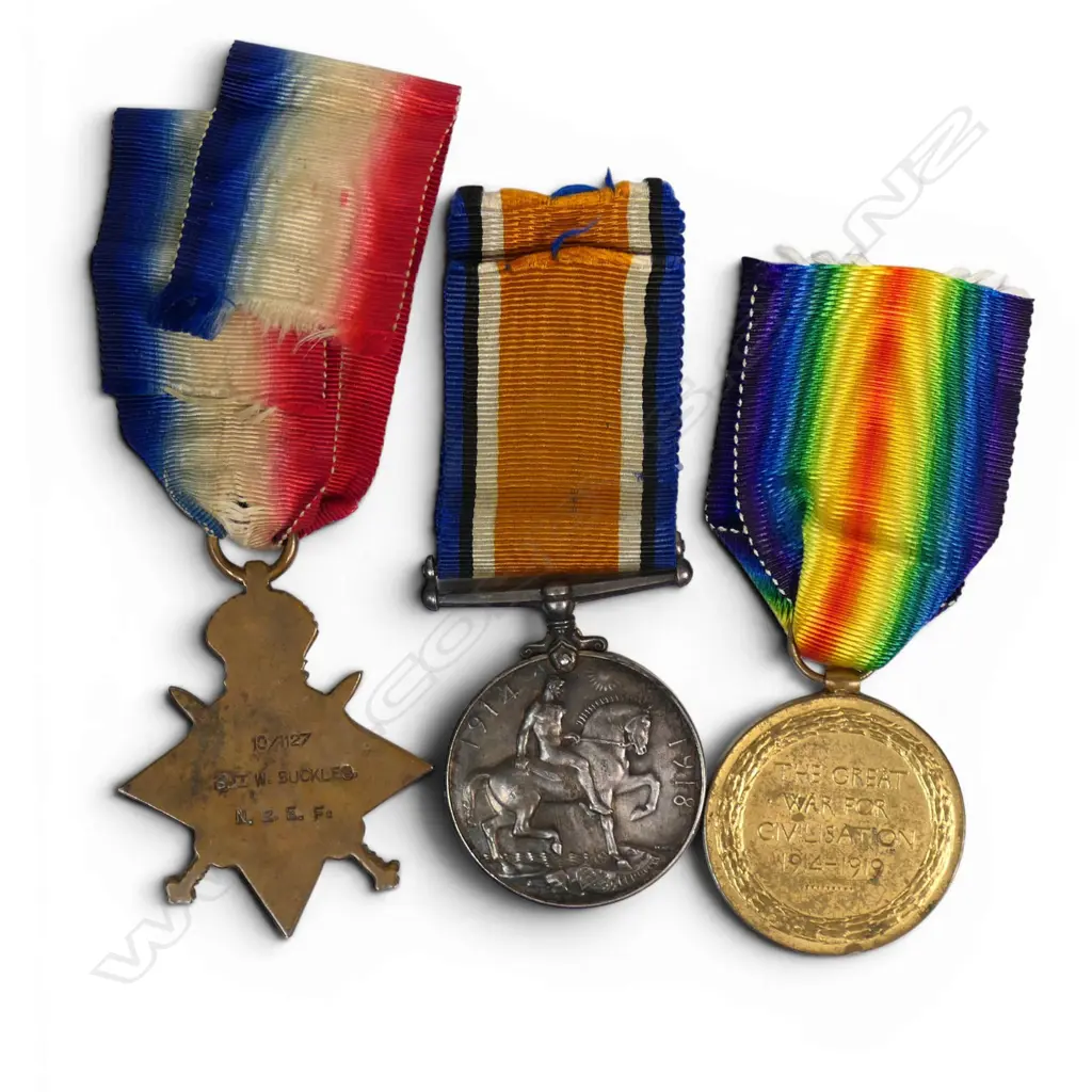 WW1 ANZAC Trio to N.C.O Medic who saw duty in Gallipoli; Flanders and France and was MiD by Haig, Image 1++