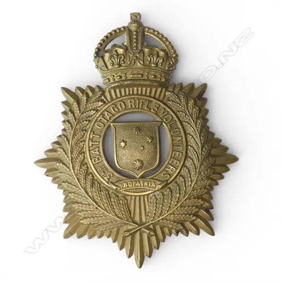 3rd BATTN. OTAGO RIFLE VOLS HELMET PLATE. KC. Bra