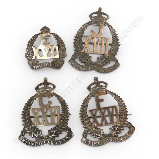 4 x 9ct GOLD & STERLING SILVER REINFORCEMENTS SWEETHEART BADGES