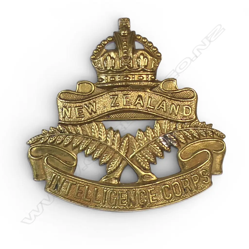 8/179 8/181 OLDHAM $550 INTELLIGENCE CORPS CAP BADGE, KC, Bra. Image 1++