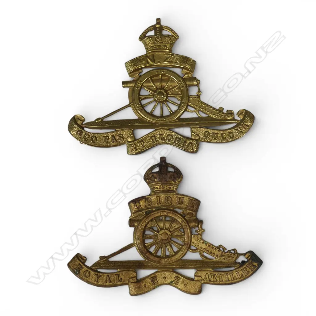 8/59 8/144 OLDHAM $165 ROYAL REGT NZ ARTY (UBLIQUE in TS) + REGT NZ ARTY (NZ in TS) both KC, Bra Image 1++