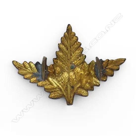 4/1 OLDHAM $450 TRIPLE FERN PATTERN No.1 REINFORCEMENTS CAP/COLLAR BADGE, Bra
